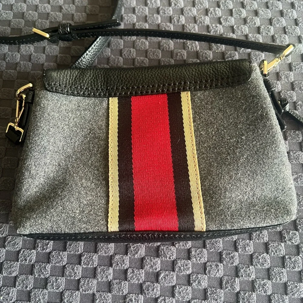Kate Spade Crossbody - Picture 2 of 6